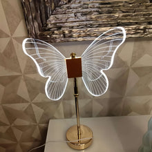 Carregar imagem no visualizador da galeria, Luminária de Mesa Borboleta Encanto
