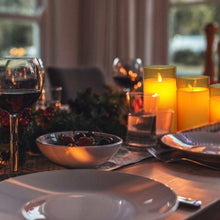 Carregar imagem no visualizador da galeria, KIT 24 Velas de LED Decorativa – Iluminação Romântica sem Risco